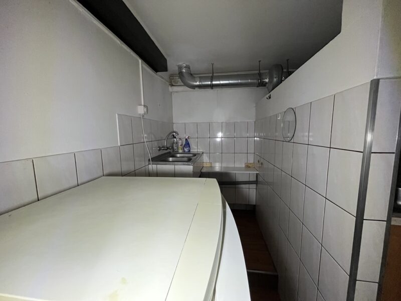Lokal 75 m2 (wynajem) ul. Kołłątaja w Puławach. - PUŁAWY, LUBELSKIE na WYNAJEM