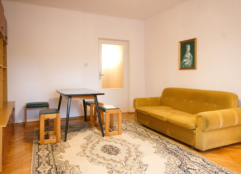Mieszkanie, Lublin, LSM, ul. Grażyny, 62.2 m2, 3 pokoje~~Opis mieszkania:~- piętro: 1/4~- powierzchnia mieszkania: 62.2 m2~- ogrzewanie miejskie~- ciepła woda z- LUBLIN, LUBLIN, LUBELSKIE na SPRZEDAŻ