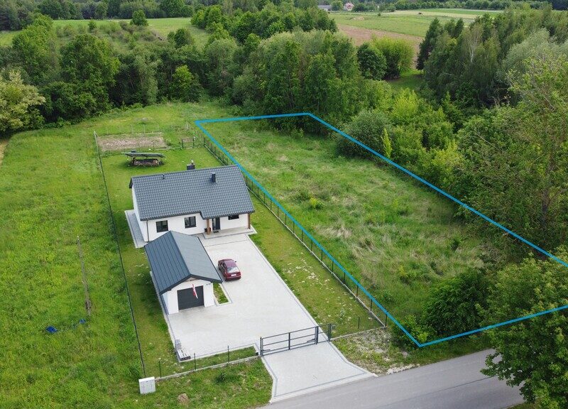Działka budowlana 2000 m2 w Bronowicach gm. Puławy