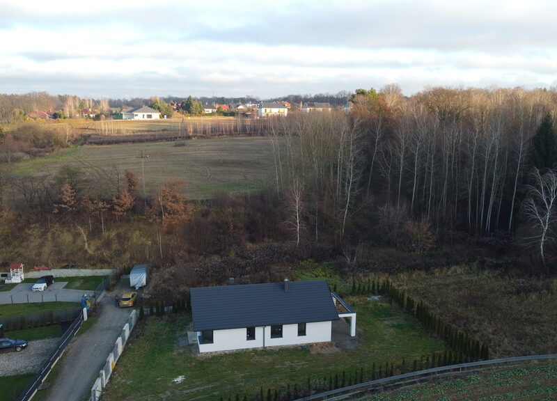 Dom, Dys, 1000 m2 działki, - DYS, NIEMCE, LUBELSKIE na SPRZEDAŻ