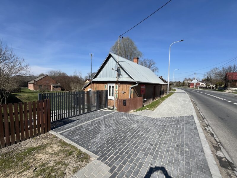 Drewniany dom na działce w Świeciechowie Dużym. - ŚWIECIECHÓW DUŻY, ANNOPOL, LUBELSKIE na SPRZEDAŻ