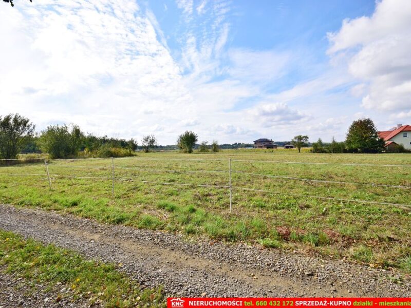 ** Oferta TYLKO w biurze KNC CITY Lublin ul. Krótka 4 **~~~MOTYCZ- gm. Konopnica, pow. działki 1707 m², atrakcyjna działka budowlana pod zabudowę mieszkaniową j- MOTYCZ, KONOPNICA, LUBELSKIE na SPRZEDAŻ