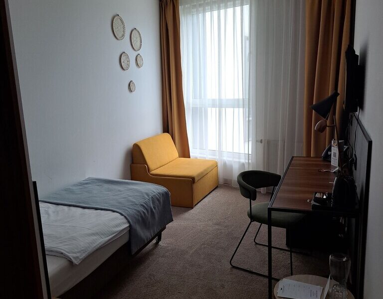 Pokój o pow. 16,26 m2 w hotelu ARCHE w Lublinie.