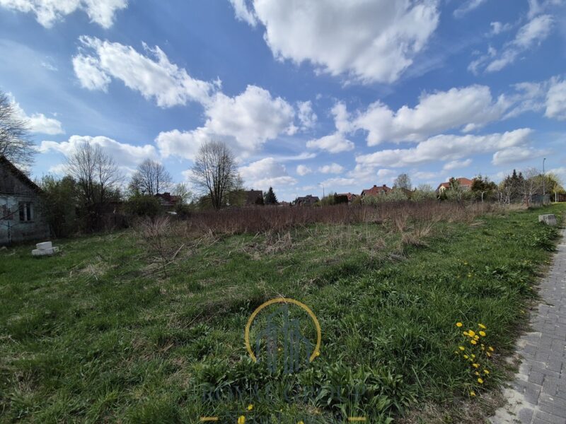 Na sprzedaż działka budowlana 1343 m2 w Świdniku