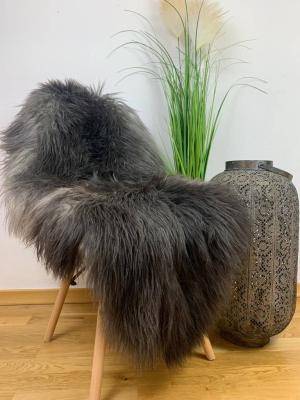 Puszysta skóra owcza Heidschnucke-dywany/naturalna dekoracja