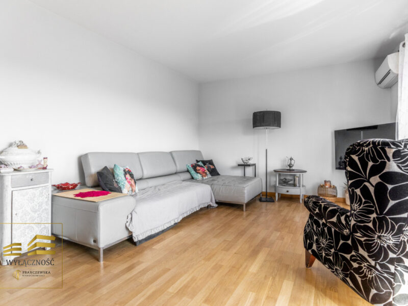 4 pokoje, balkon, garaż LSM Śmiałego