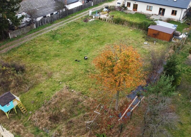 Działka budowlana w otulinie Kozłowieckiego Parku Krajobrazowego- 10 min jazdy do Lublina.~~Nasutów - gm. Niemce, działka budowlana o powierzchni 1002 m2. ~Poło- NASUTÓW, NIEMCE, LUBELSKIE na SPRZEDAŻ