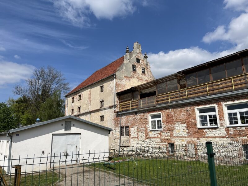 Budynek "Spichlerza" ul. 6 sierpnia w Puławach. - PUŁAWY, LUBELSKIE na SPRZEDAŻ