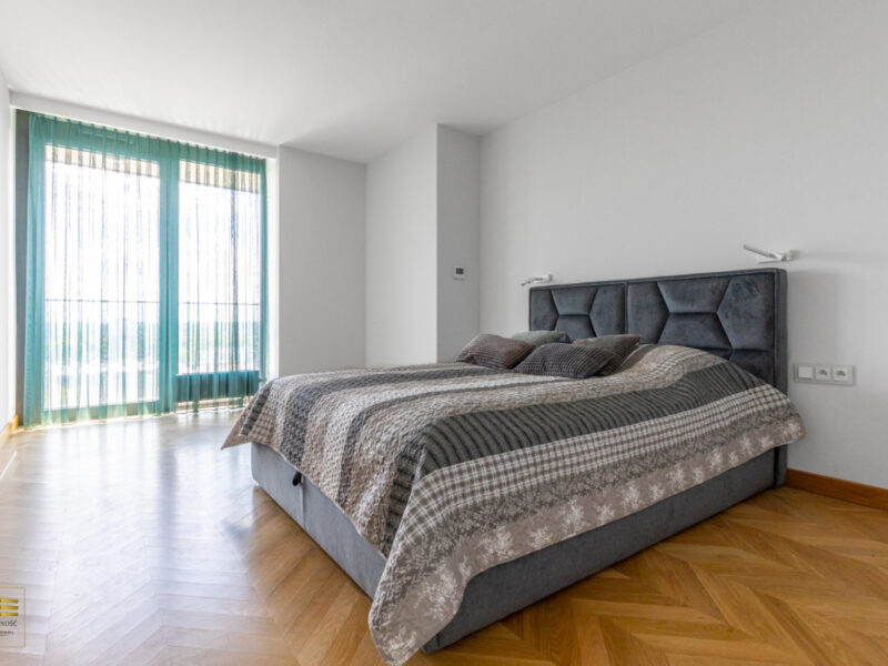 Nowoczesny Apartament na wynajem w samym centrum Lublina w prestiżowym budynku Unia Art Residence przy ul. Aleje Racławickie 10.Apartament o pow. 90,42 m2 skład -Śródmieście