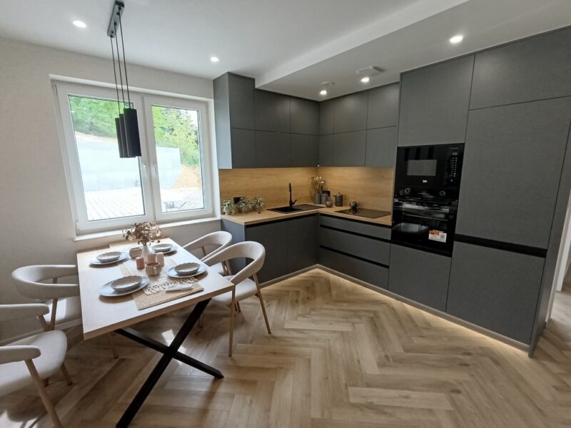 Apartament na parterze 57,88 m2 z ogrodem. - TARNÓW, MAŁOPOLSKIE na SPRZEDAŻ
