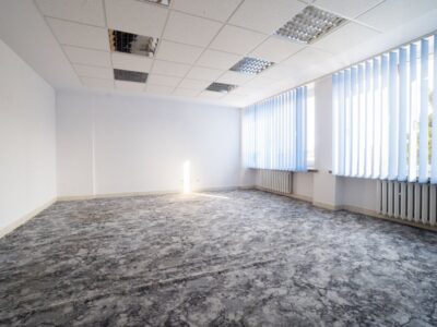 Biuro 31 m2. Opłaty w cenie.
