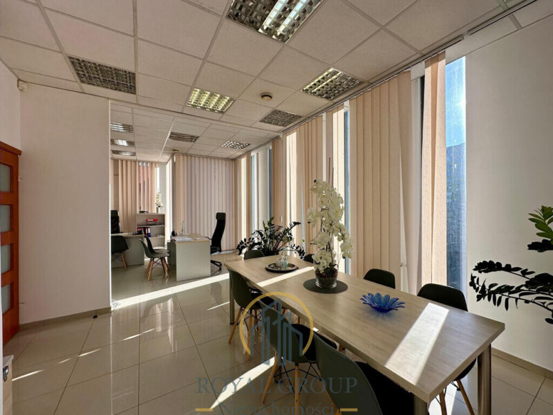 Do wynajęcia piękny lokal biurowy o powierzchni 104m2.