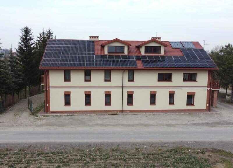 Budynek usługowy, hotel, sala bankietowa, Strzeszowice, Lublin,~~Budynek:~- ok 500 metrów powierzchni~- wolnostojący~- rok budowy 1820 (wyłączony spod opieki ko- NIEDRZWICA DUŻA, LUBELSKIE na SPRZEDAŻ