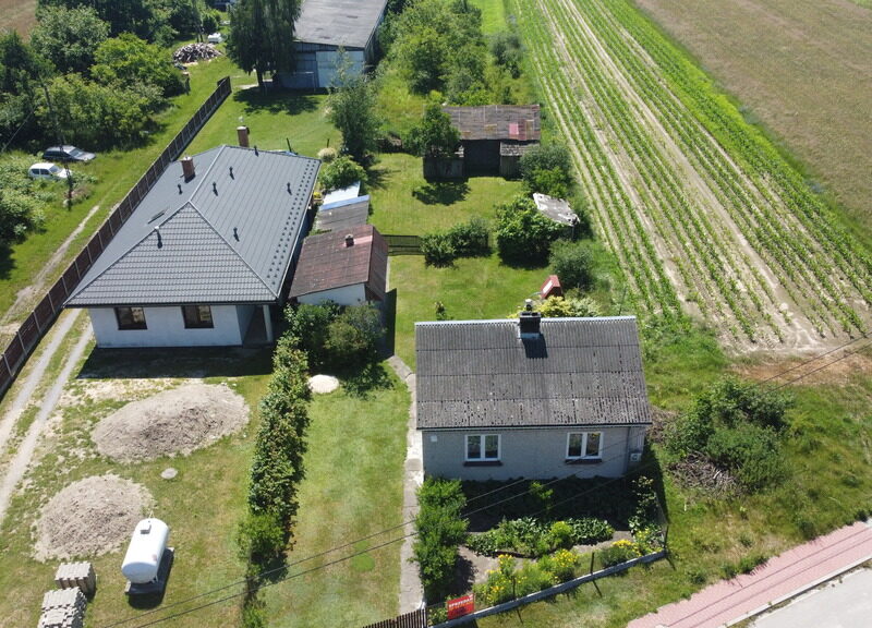 Dom 50 m2 na działce w m. Babilon gm. Lipsko.
