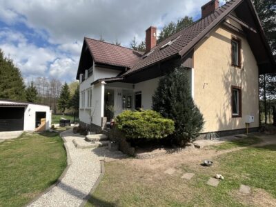 Dom 90 m2 otoczony naturą Barycz Stara gm. Zwoleń.