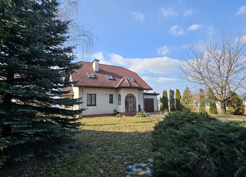 Dom, Elizówka, 150m2, 20 ar działki