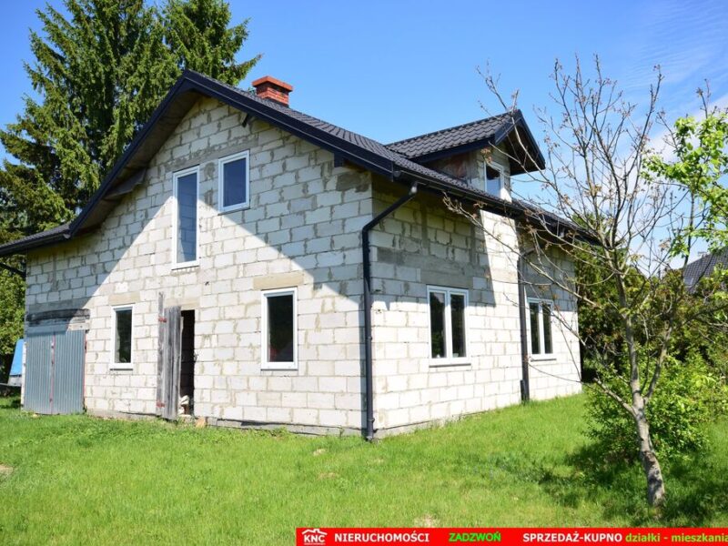 Dom do wykończenia graniczący z rz. Ciemięgą
