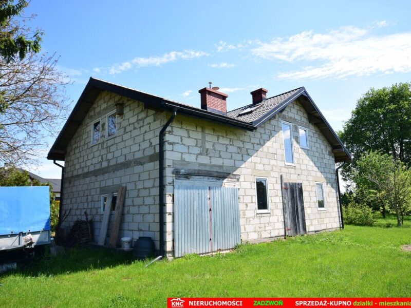 Dom do wykończenia graniczący z rz. Ciemięgą