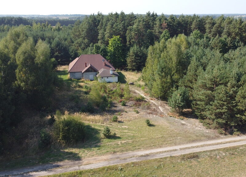 Dom na dużej działce w Świesielicach gm. Ciepielów