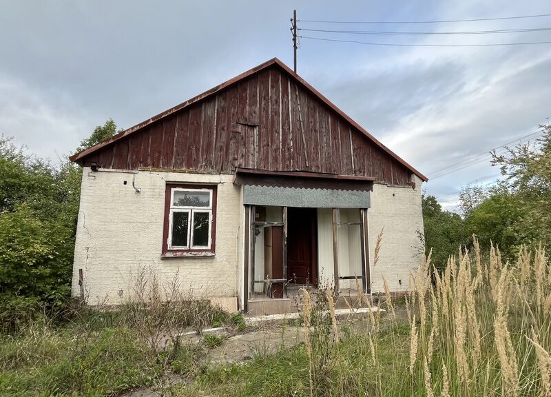 Dom na działce 8771 m2 przy DK7 blisko Radomia.