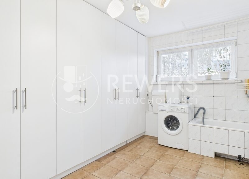 Dom wolnostojący 249 m² | Dęblin, ul. Królewska - ogłoszenia