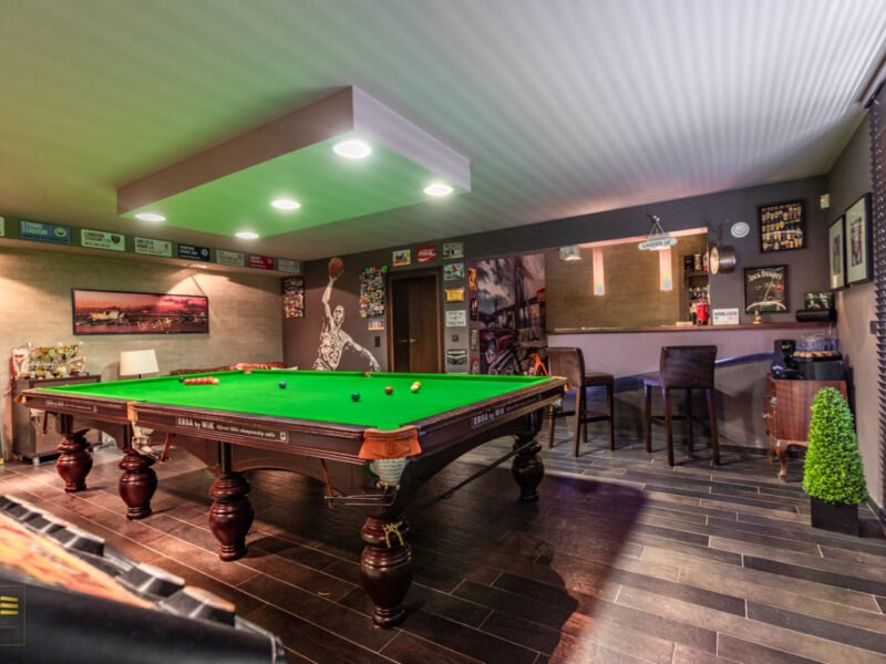 Oferta dostępna wyłącznie za pośrednictwem Franczewska Nieruchomości.Na sprzedaż nowoczesny, dom - Konopnica  | pow. 336,7 m² | 1136 m² działki | basen | garaż  -