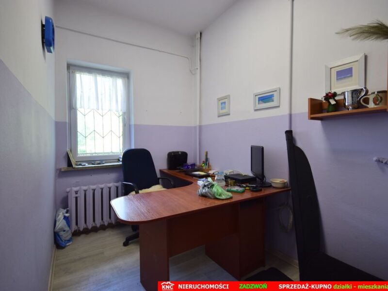 Duży lokal handlowo-usługowy, parter, rampa.