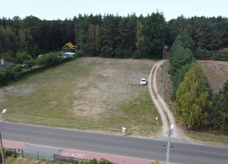 Działka letniskowa o pow. 800 m2 zadrzewiona przy utwardzonej drodze z kanalizacją  w m. Wola Chodkowska gm. Kozienice, woj. mazowieckie 85 km. od Warszawy~~Dzi- KOZIENICE, MAZOWIECKIE na SPRZEDAŻ