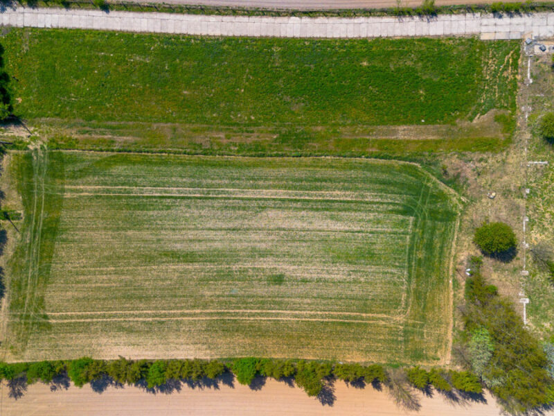 Na sprzedaż strategicznie zlokalizowany grunt inwestycyjny o powierzchni 9003 m² w Krzesimowie (gmina Mełgiew). Nieruchomość objęta Miejscowym Planem Zagospodar -Działka przemysłowa produkcja 9003m2 - Świdnik