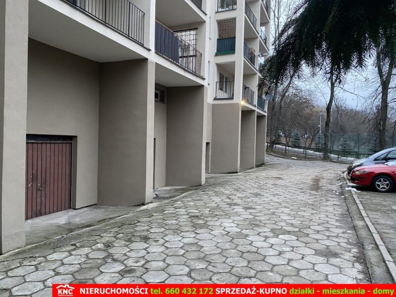 Garaż w budynku ul. Kalinowszczyzna. - LUBLIN, LUBELSKIE na SPRZEDAŻ