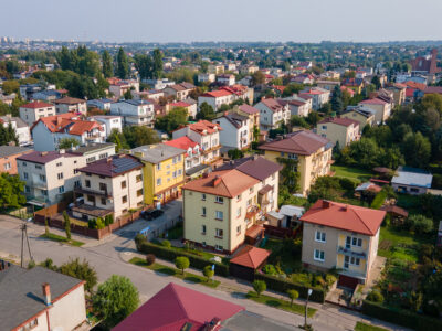 Gotowiec inwestycyjny z 3 osobnymi mieszkaniami!