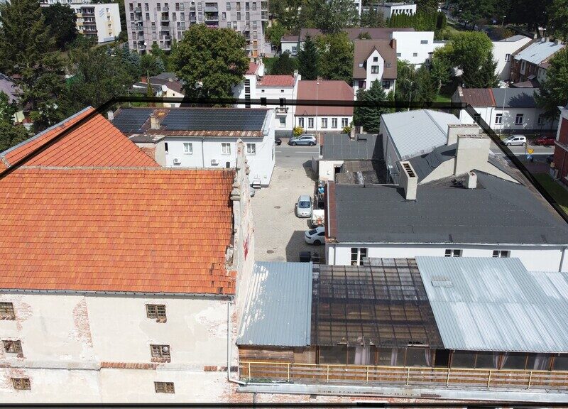 Kompleks budynków przy ul. 6 Sierpnia w Puławach.. - PUŁAWY, LUBELSKIE na SPRZEDAŻ