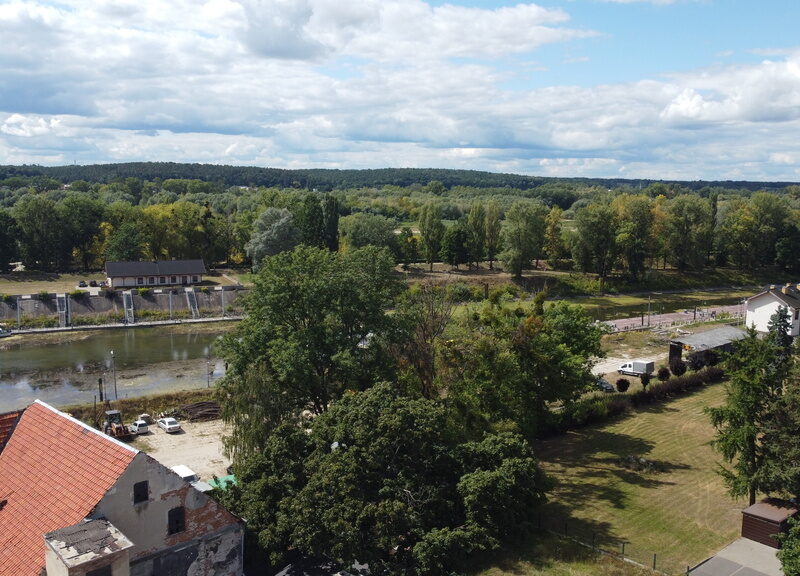 Kompleks budynków przy ul. 6 Sierpnia w Puławach..