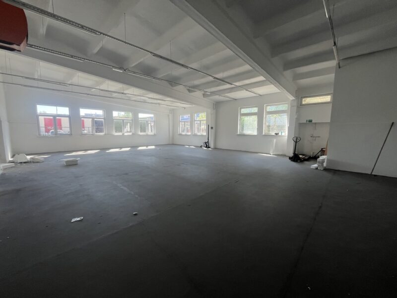 Łęczna - hala 1000m2 z zamieszkaniem - ŁĘCZNA, LUBELSKIE na SPRZEDAŻ