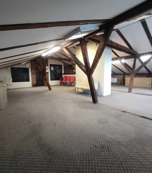Lokal biurowo-usługowy, 81 m², centrum
