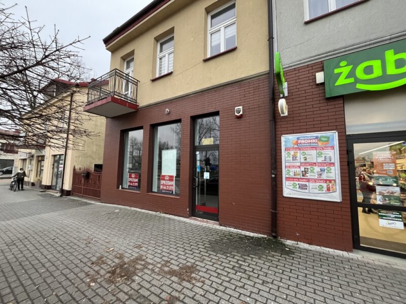 Lokal handlowy 180 m kw. w centrum Dęblina.