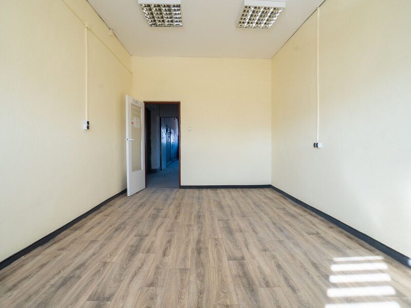 Magazyn. Ogrzewany.