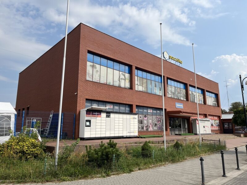 Market budowlano-przemysłowy w centrum Dęblina.. - DĘBLIN, LUBELSKIE na SPRZEDAŻ
