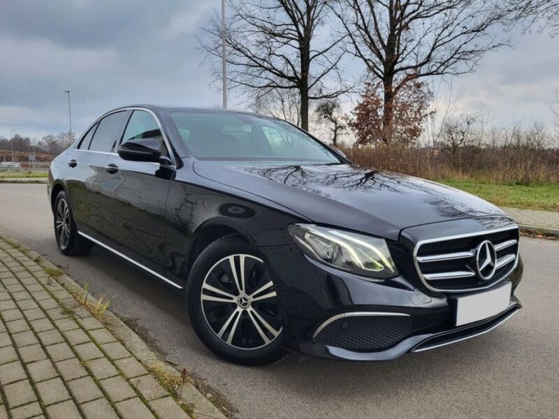 Mercedes-Benz Klasa E 220d 4matic Salon Polska Potwierdzony przebieg ZAMIANA GWARANCJA!