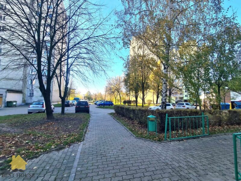 Mieszkanie na sprzedaż -ZAREZERWOWANE! Przestronne mieszkanie - 2 pokoje po generalnym remoncie - 47 m2 - Gotowe do zamieszkania!