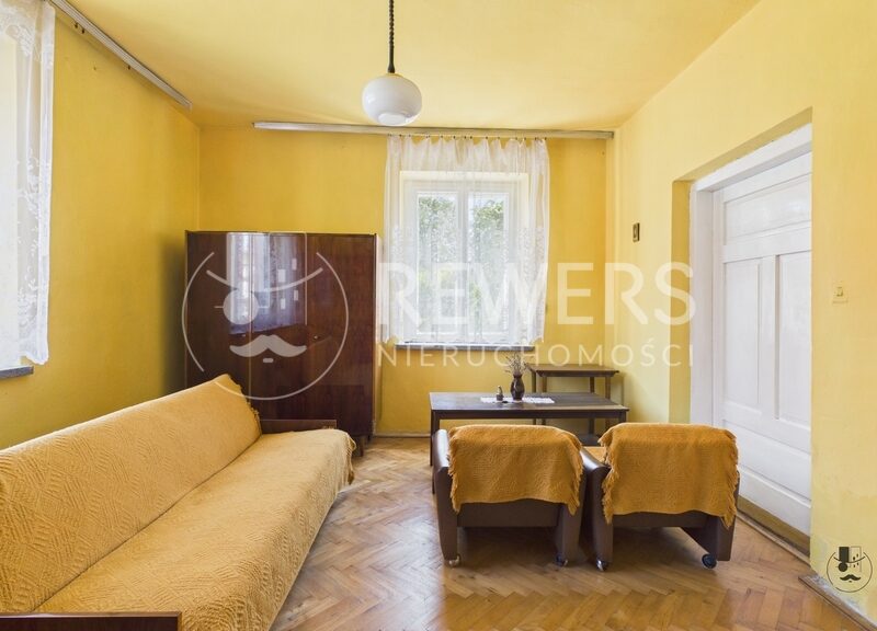 Na sprzedaż dom z działką 714 m² –Kurów, Lubelskie