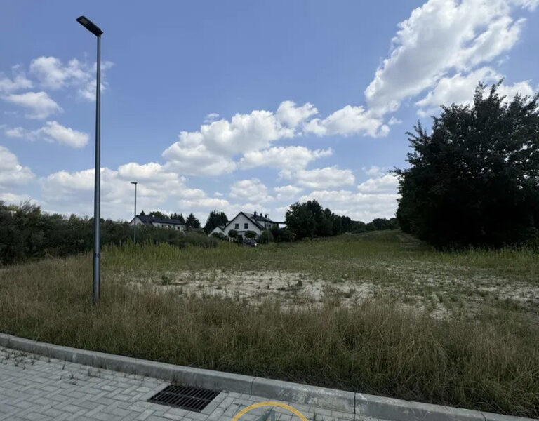 Do sprzedaży 11 arowa działka położona przy ulicy Skowronkowej w Lublinie