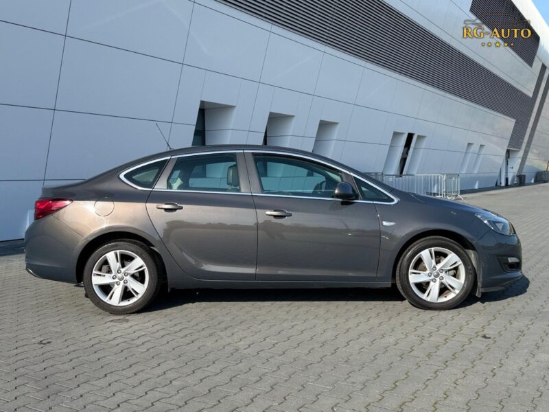 1.4T Cosmo Lift! Sedan!!! Oryginał 1Tkm! Piękna! Gwarancja 15mieś! - na sprzedaż | Lubelskie