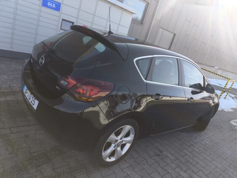 Opel Astra - Radio