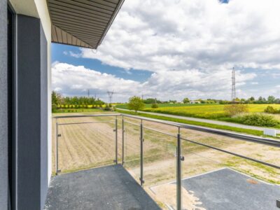 Połówka bliźniaka z działką 1500m2