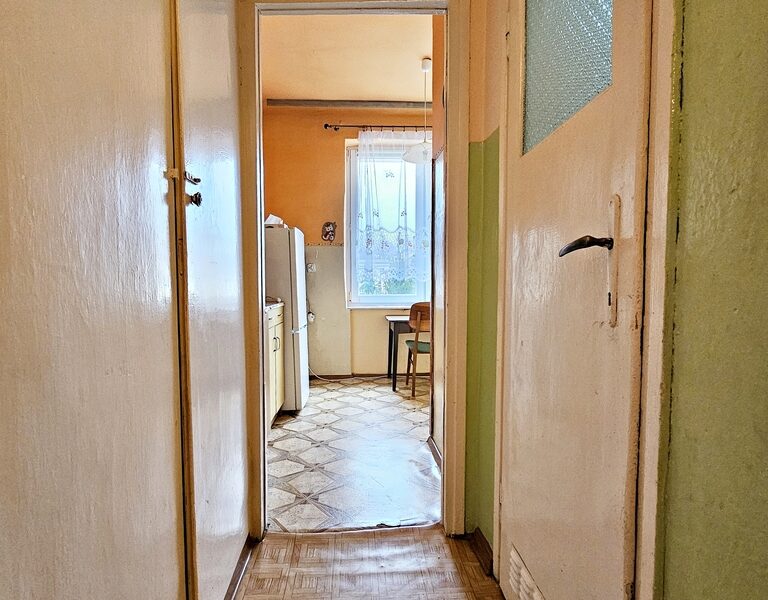 MIESZKANIE na SPRZEDAŻ, PONIATOWA, PONIATOWA