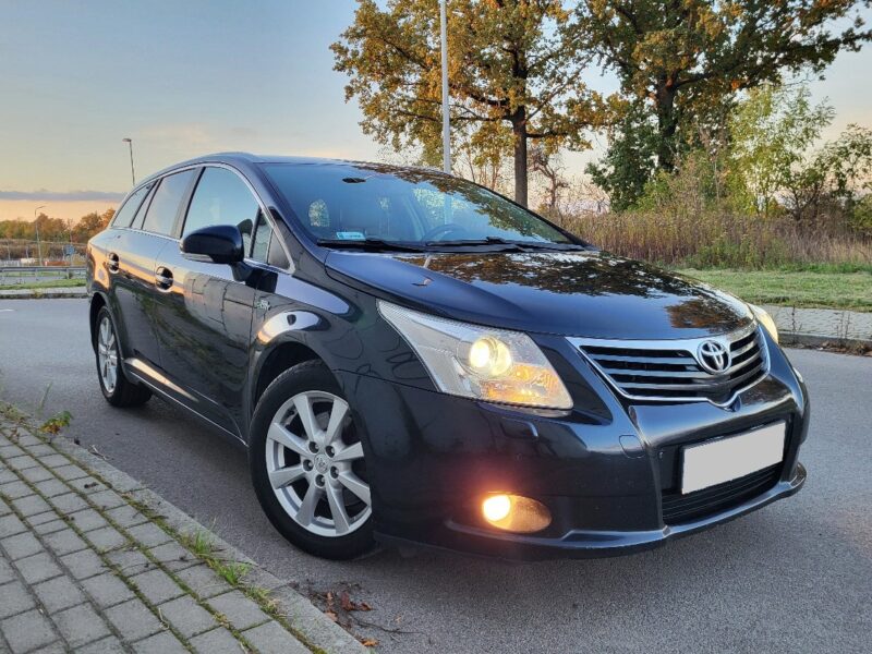 Toyota Avensis Toyota Avensis Salon PL Automat Xenon Kyless GO ZAMIANA GWARANCJA! III (2009-)  na sprzedaż Lublin