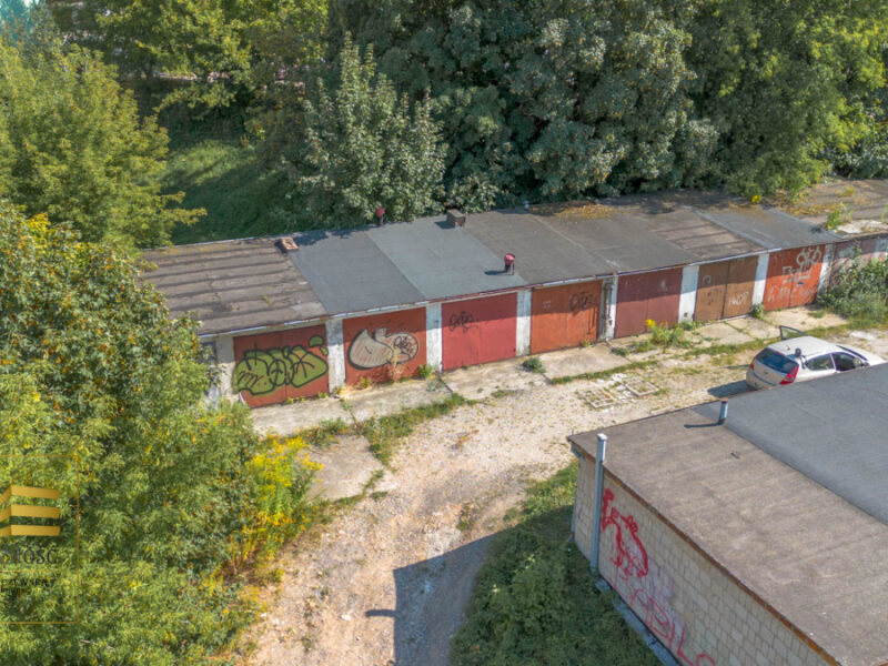 Oferta dostępna wyłącznie za pośrednictwem Franczewska Nieruchomości.Na sprzedaż jednostanowiskowy, dwupoziomowy garaż przy ul. Puławskiej w dzielnicy Wieniawa. -Wieniawa