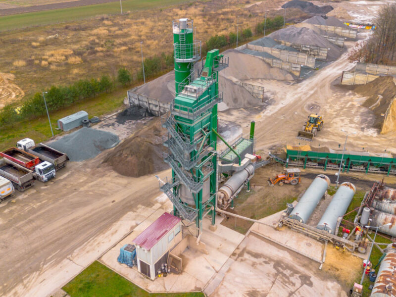 Na sprzedaż w pełni operacyjne, zorganizowane przedsiębiorstwo drogowo-budowlane (transakcja typu Asset Deal, ZCP). Przedmiotem oferty jest niezależny hub produ -