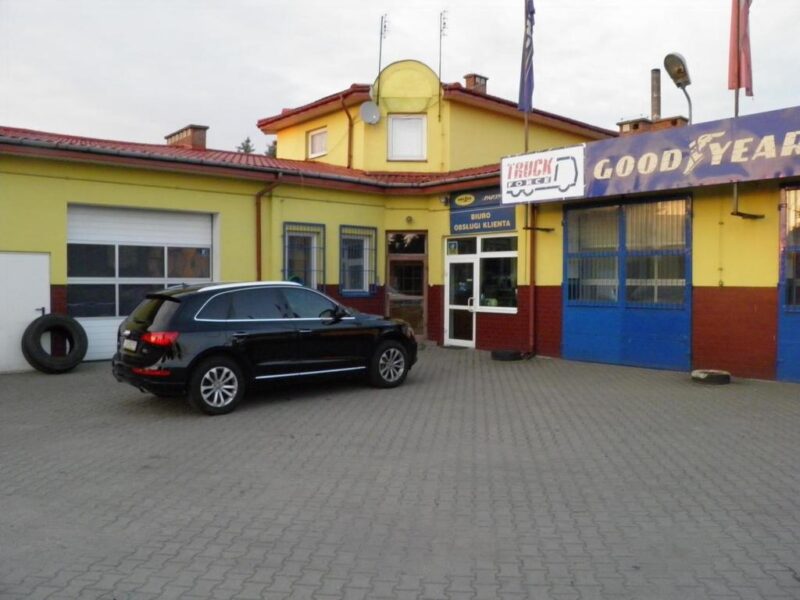 Zakład montażu i sprzedaży opon - LUBLIN, LUBELSKIE na SPRZEDAŻ